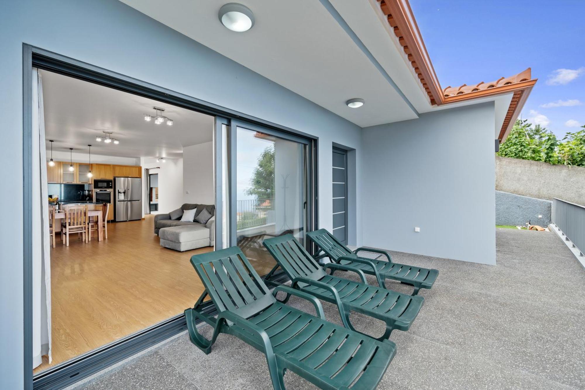 Calheta Paradise Holiday Home อาร์โกดากาเลียตา ภายนอก รูปภาพ